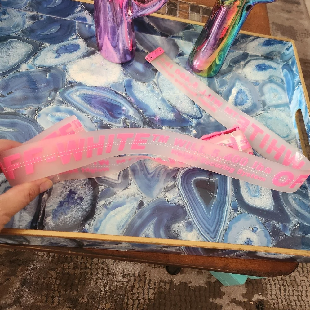 OFF-WHITE Rubber Industrial Belt in Transparent & Fuchsia